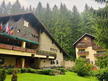Фотографии Гостевой дом Boutique Hotel Casa Emil г. Пояна-Брашов (Румыния) №2 Фото Гостевой дом Boutique Hotel Casa Emil г. Пояна-Брашов 2