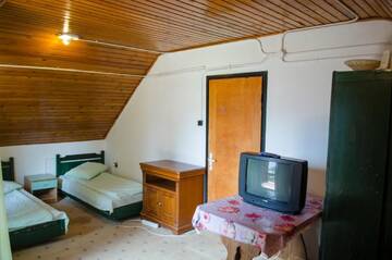 Фото номера Апартаменты с 2 спальнями Лоджи Cabana Fantanita cu Brazi г. Пояна-Брашов 5