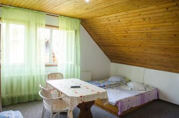 Фото номера Апартаменты с 2 спальнями Лоджи Cabana Fantanita cu Brazi г. Пояна-Брашов 13