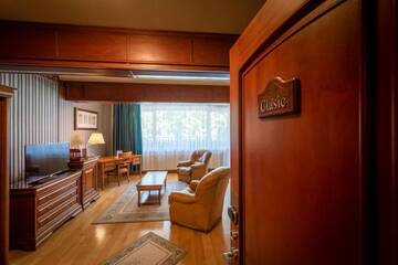 Фото номера Двухместный номер с 1 кроватью Гостевой дом Boutique Hotel Casa Emil г. Пояна-Брашов 60