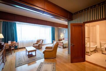 Фото номера Двухместный номер с 1 кроватью Гостевой дом Boutique Hotel Casa Emil г. Пояна-Брашов 4