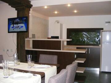 Фото номера Семейный мезонет с 4 спальнями (для 8 взрослых) Апарт-отели Traveland Boutique Resort Poiana Brasov г. Пояна-Брашов 17