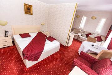 Фото номера Люкс Отель Hotel Miraj г. Пояна-Брашов 2