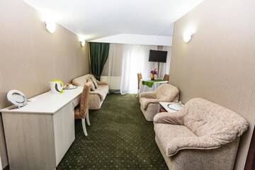 Фото номера Люкс Отель Hotel Miraj г. Пояна-Брашов 3