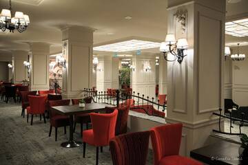 Фотографии Курортные отели Alpin Resort Hotel г. Пояна-Брашов (Румыния) №2 Фото Курортные отели Alpin Resort Hotel г. Пояна-Брашов 2