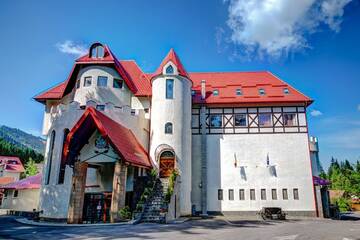 Фото Отель House of Dracula Hotel г. Пояна-Брашов 1