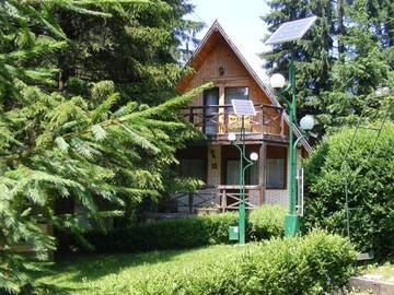 Фото номера Мезонет с 4 спальнями (для 8 взрослых) Апарт-отели Traveland Poiana Brașov г. Пояна-Брашов 12