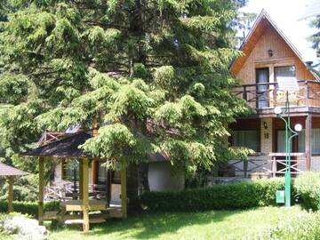 Фото номера Мезонет с 4 спальнями (для 8 взрослых) Апарт-отели Traveland Poiana Brașov г. Пояна-Брашов 13