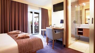 Фотографии Отель Ana Hotels Sport Poiana Brasov г. Пояна-Брашов (Румыния) №1 Фото Отель Ana Hotels Sport Poiana Brasov г. Пояна-Брашов 1